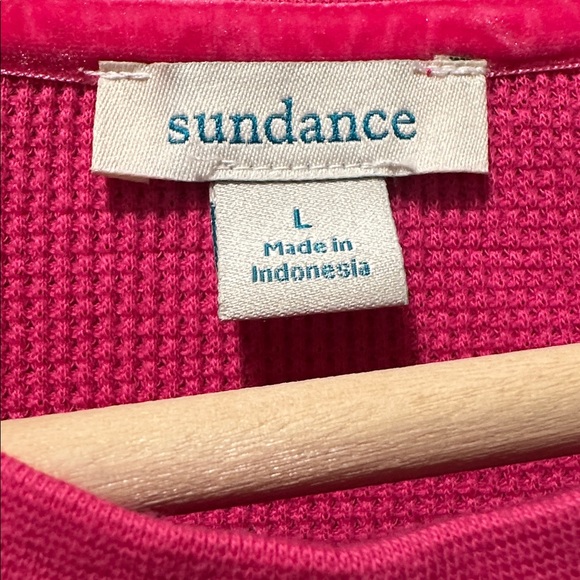 EUC Sundance Button Detail Fuchsia Knit Top - Picture 3 of 4